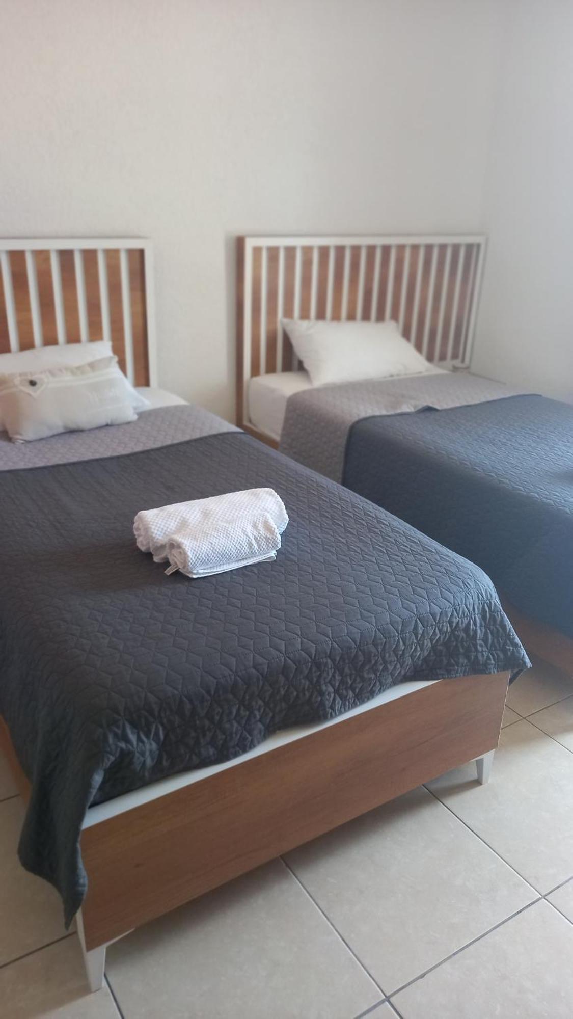 Apartmani Dini Ulcinj Szoba fotó