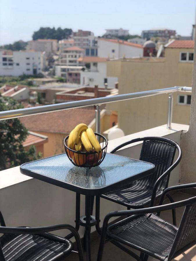 Apartmani Dini Ulcinj Kültér fotó