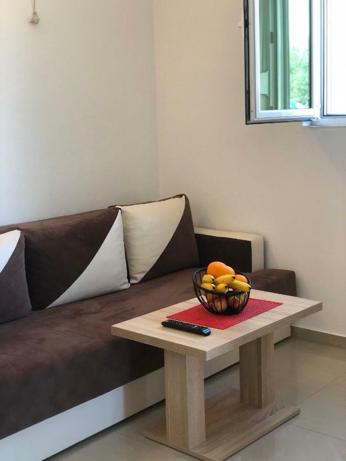 Apartmani Dini Ulcinj Kültér fotó