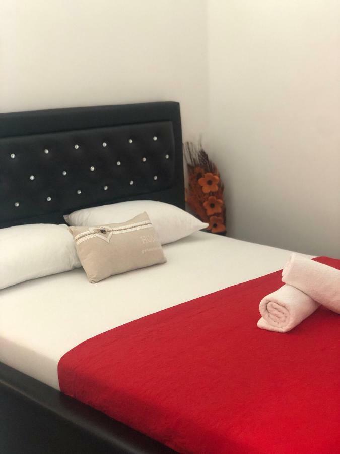 Apartmani Dini Ulcinj Kültér fotó