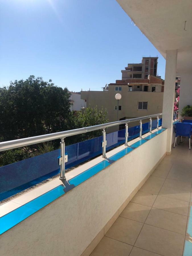 Apartmani Dini Ulcinj Kültér fotó